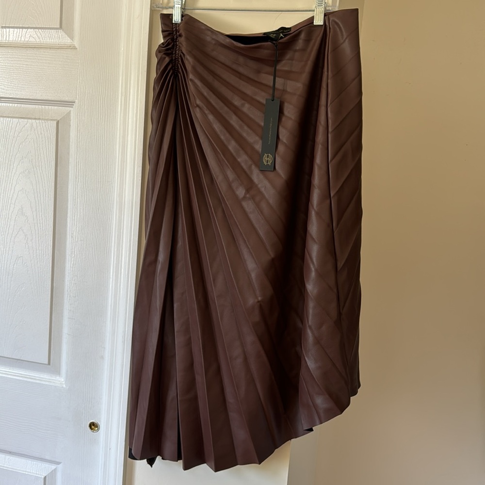 House of Harlow skirt - Picture 2 of 7